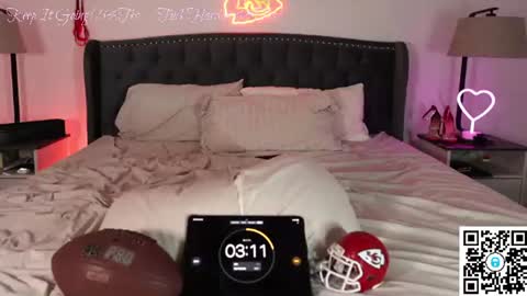 ari_lovexo live cam stream