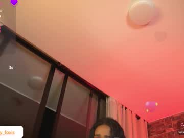 ashleyyfox_ live cam from Canada