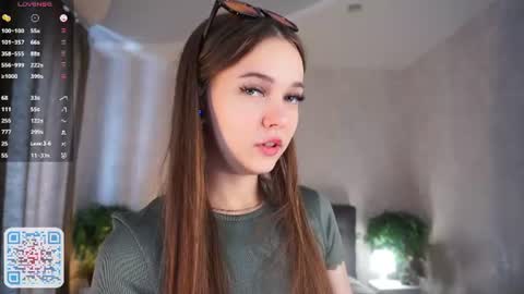auroralowen live cam