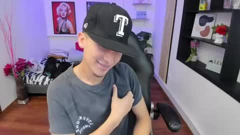 benji23_ live cam