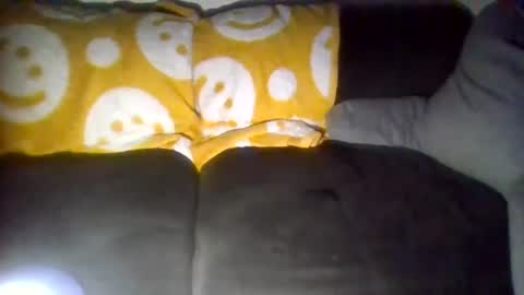 Experienced experienced broadcaster performing an intimate session on Chatterbate