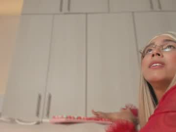 camii_desire live cam from Go