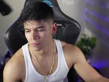 capizzi_ live cam from Canada