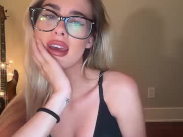 cassie_blake live cam from Canada