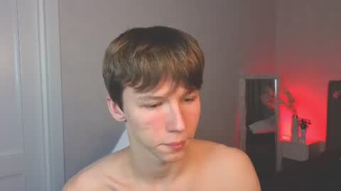 cumte_boy — similar cam model
