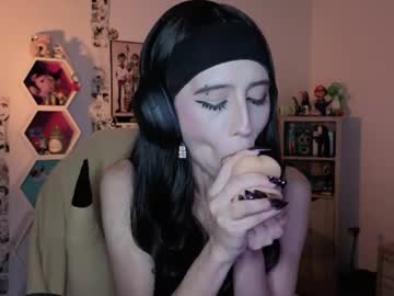 deftsuki live cam stream in HD from Colombia