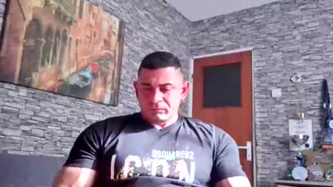 dominatemuscle — similar cam model
