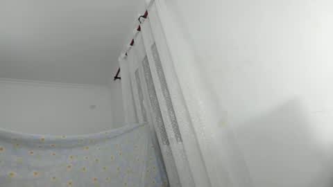 ehotlovea — similar cam model