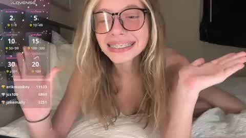 ellieluvs live cam stream