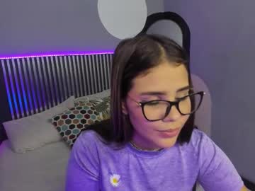 emily_beltonn live bdsm cams cam in HD