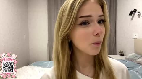 emilyiam live cam