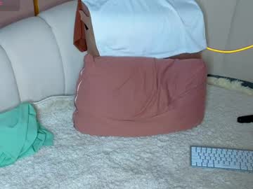 emilytrays live redhead cam girls cam in HD