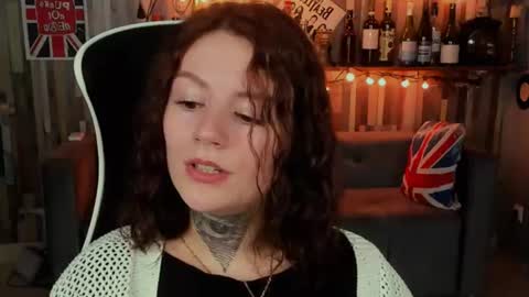 Live HD broadcaster broadcasting live on Chatterbate