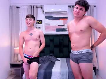 fierce_couple_wallen live cam from Canada