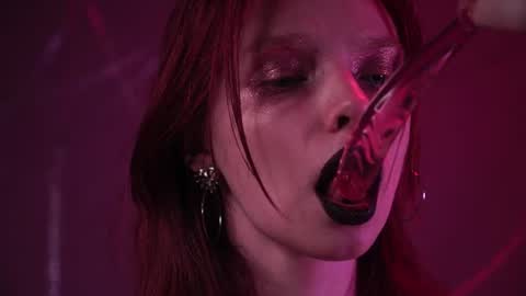 ginger_hugs β Femdom cam model