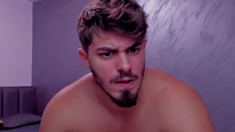greekgod199 — similar cam model
