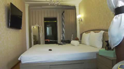 hefner_girl free Chaturbate cam