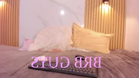 im_tammy_lynn — similar cam model