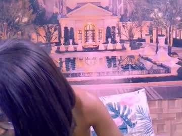 indianrebel4u2luv live twerk cams cam