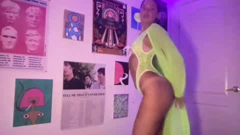 izzyxoxo8 live cam