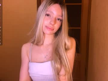 janeanjourneay — Blonde cam model in HD