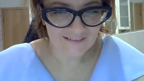 Verified HD performer broadcasting live on Chatterbate