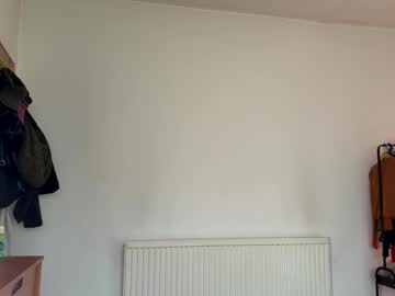 justbecauseiloveit cam profile from United Kingdom