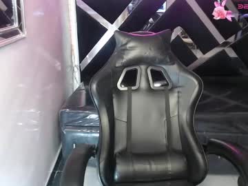 karim_v live cam