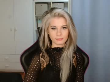 kristineamore live student & college cams cam in HD