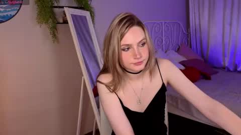 lexa_demi — similar cam model