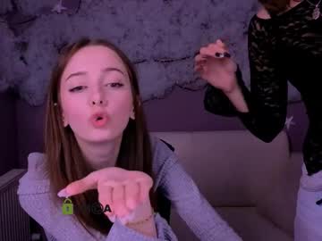 liana_best live cam from Australia