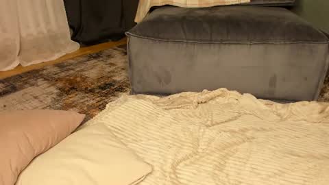 lilkiti — similar cam model