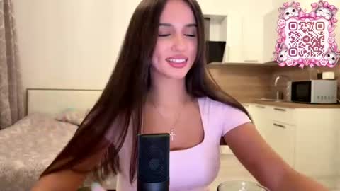 lilmiabae live cam