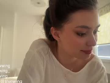 lilyewing_ cam profile