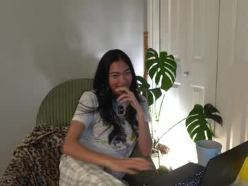 littlemiss_kira live cam from South Africa