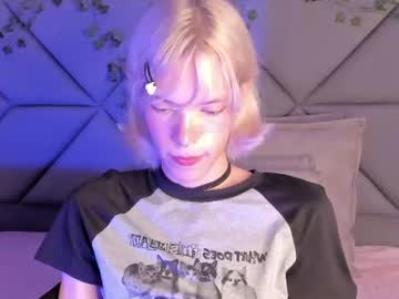 lukas_bennett live cam from Uzbekistan