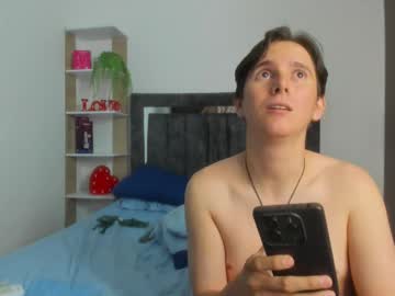 mariana_and_ronny live cam from Australia