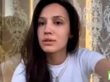 michaeleanidi live cam from Uzbekistan
