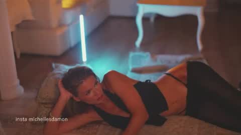 michellesbate — Submissive cam model