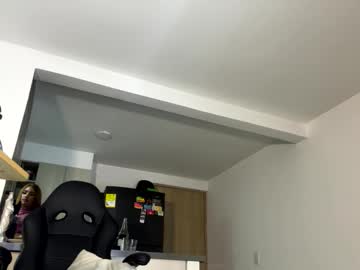 miss_poonamxxx live cam stream in HD from Colombia