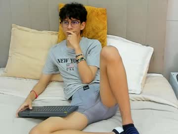 mitssan live cam from Canada