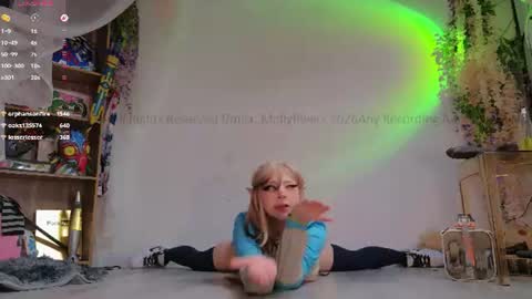 mollyflwers โ Most Popular live cam