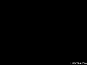 pretties_nay live cam from Portugal