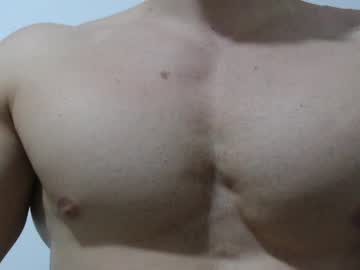 rocky_muscle live cam from Canada
