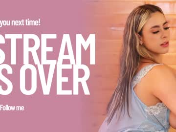 sabrina_geek live cam from Australia