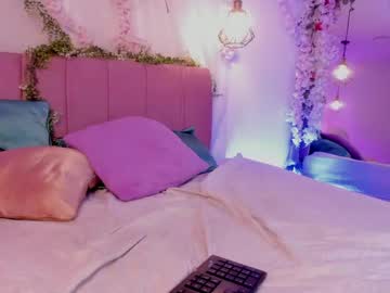 sakura_lux live curvy cam girls cam in HD