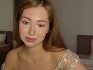 shelikeangel — similar cam model