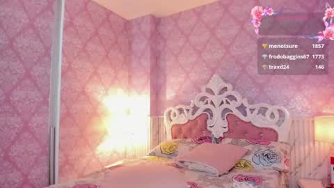 skinny_dolltrans live cam
