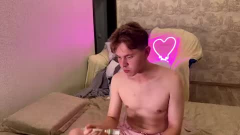 starrycouple — similar cam model