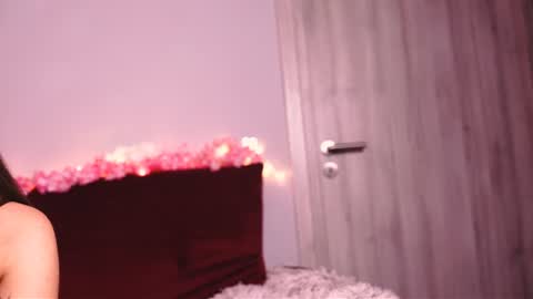the_catlyn — similar cam model